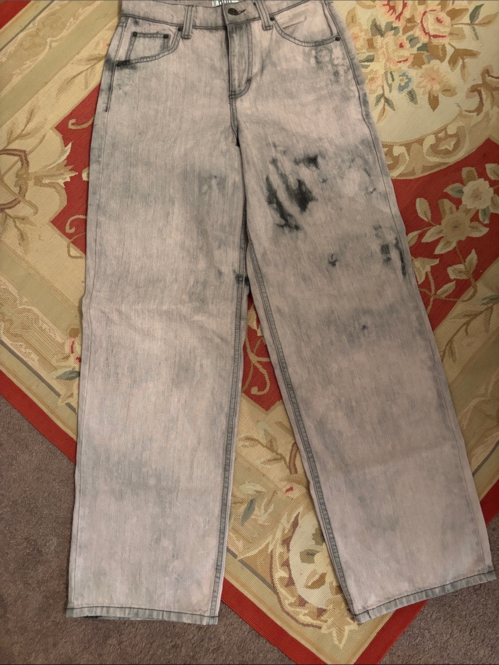 BDG Faded Lavender Straight-Leg Jeans with Dark Accent